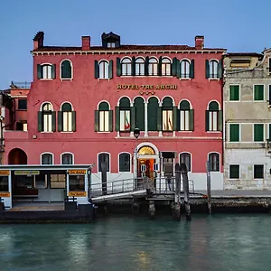 Hotell Tre Archi