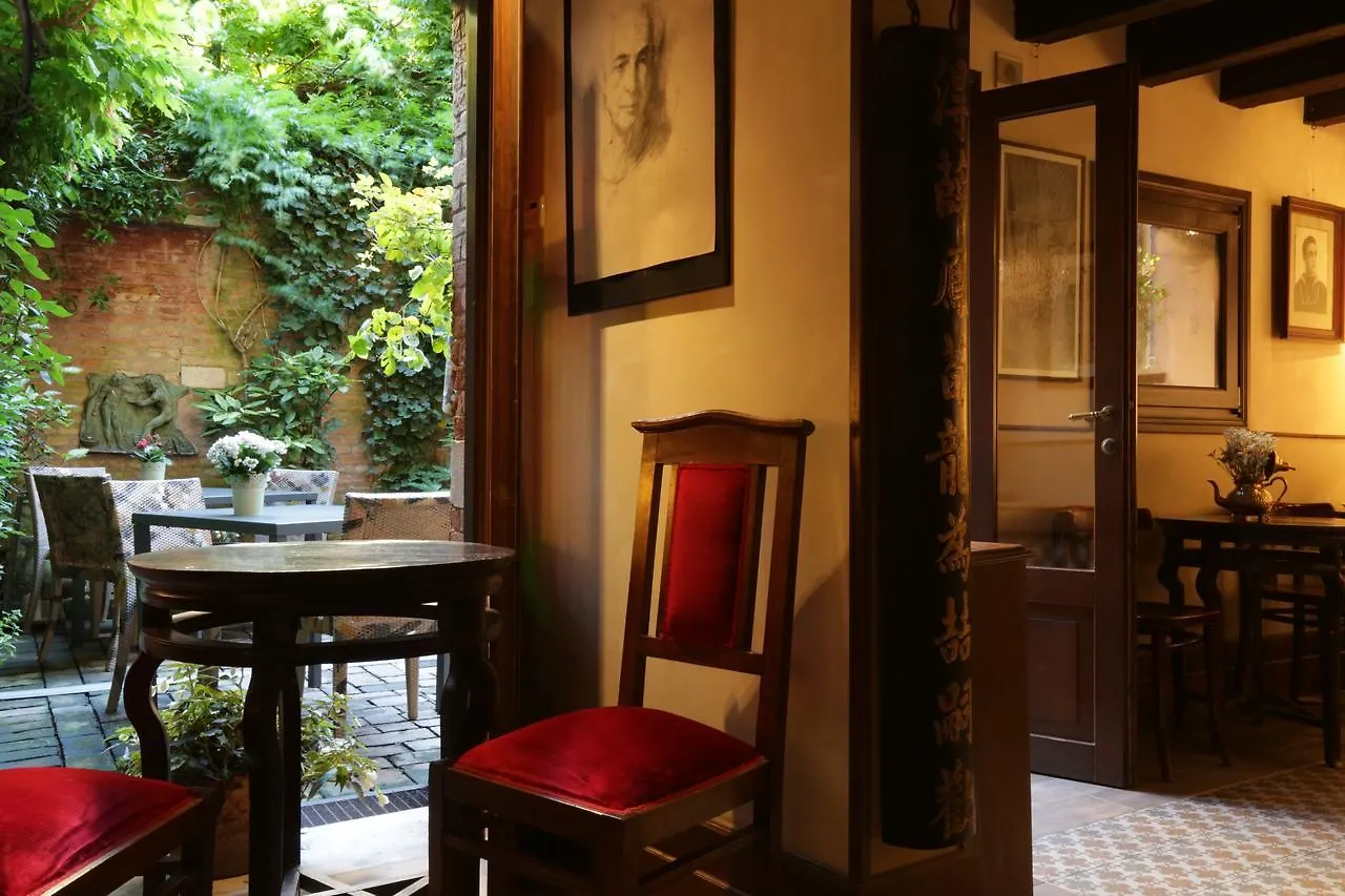 Novecento Boutique Hotel Venezia 3*,